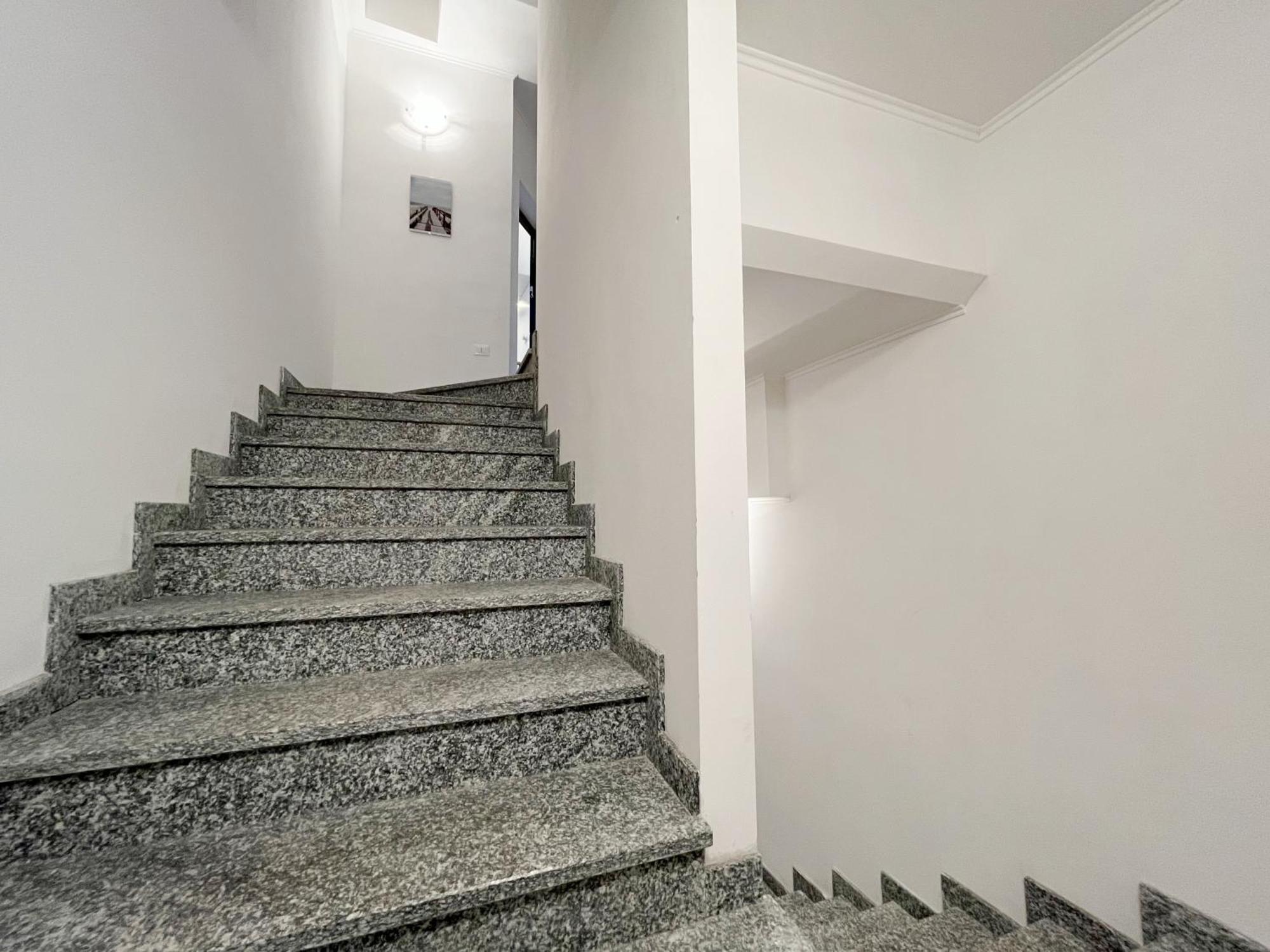 Appartamento con balcone affascinante a Cadorago Fino Mornasco Exterior foto