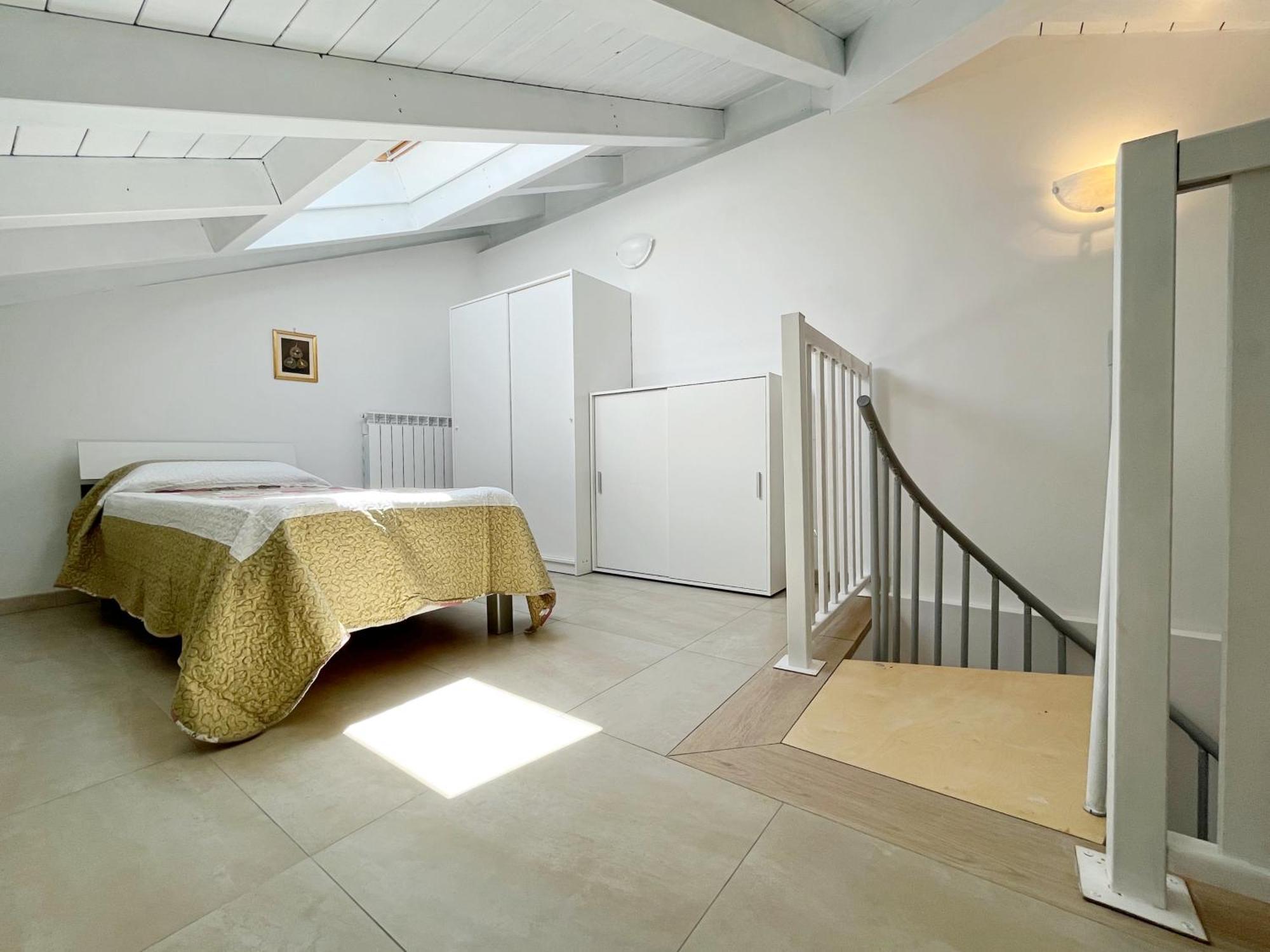 Appartamento con balcone affascinante a Cadorago Fino Mornasco Exterior foto